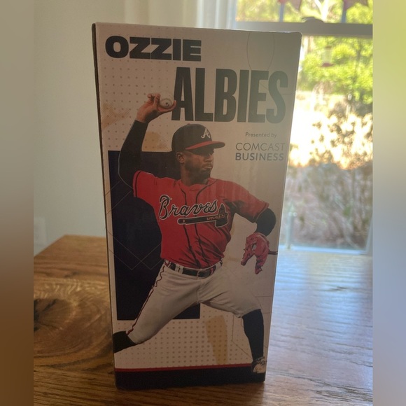 Ozzie Albies 2017- bobblehead doll- BRAVES
Still in box and original pkg. - Picture 2 of 7